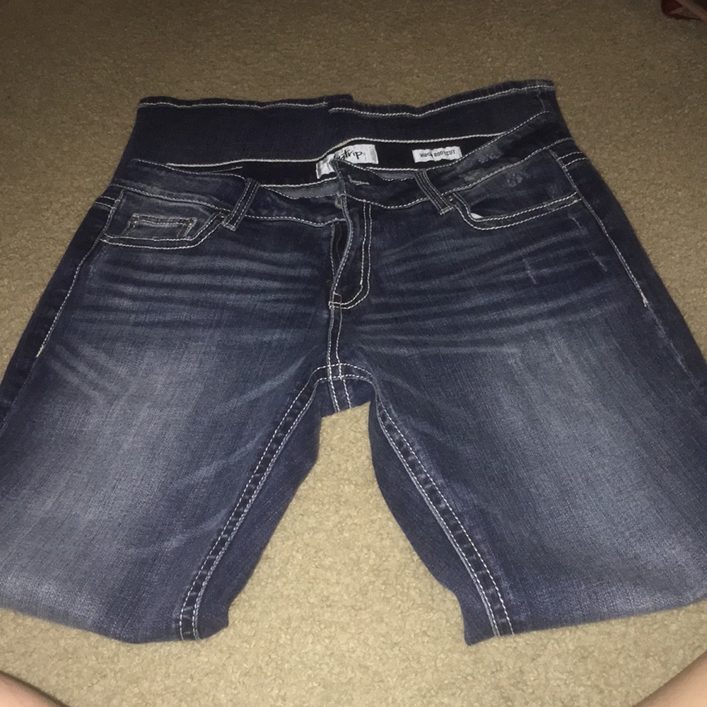 Buckle boot cut jeans